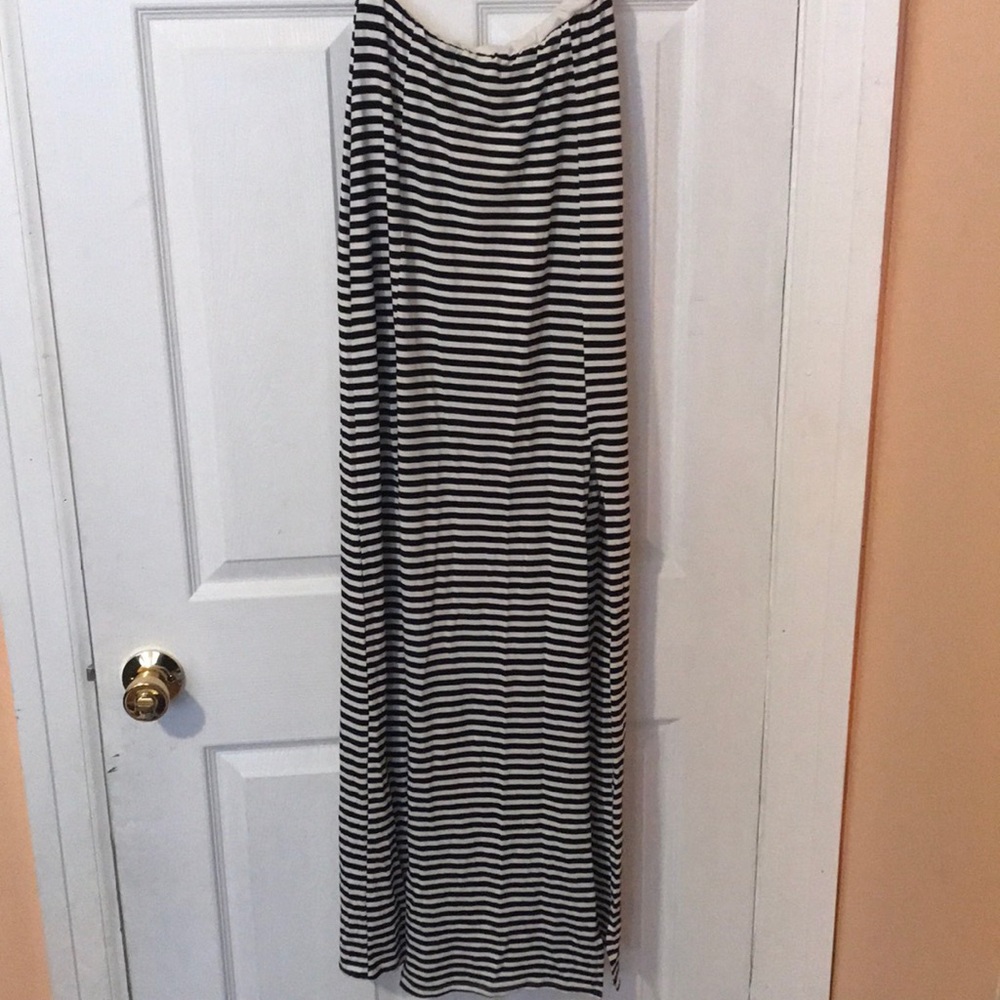 Maxi skirt